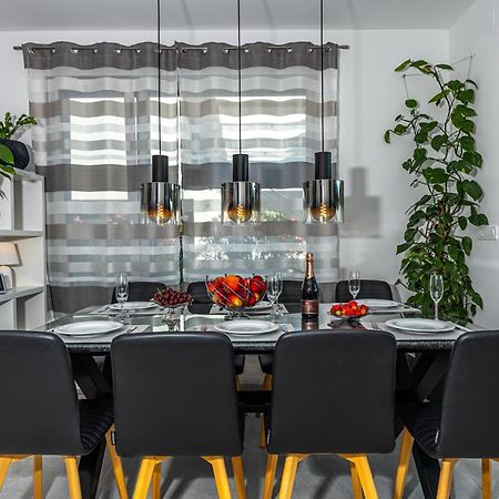 Luxury Villas White Sails Pinezići Kültér fotó