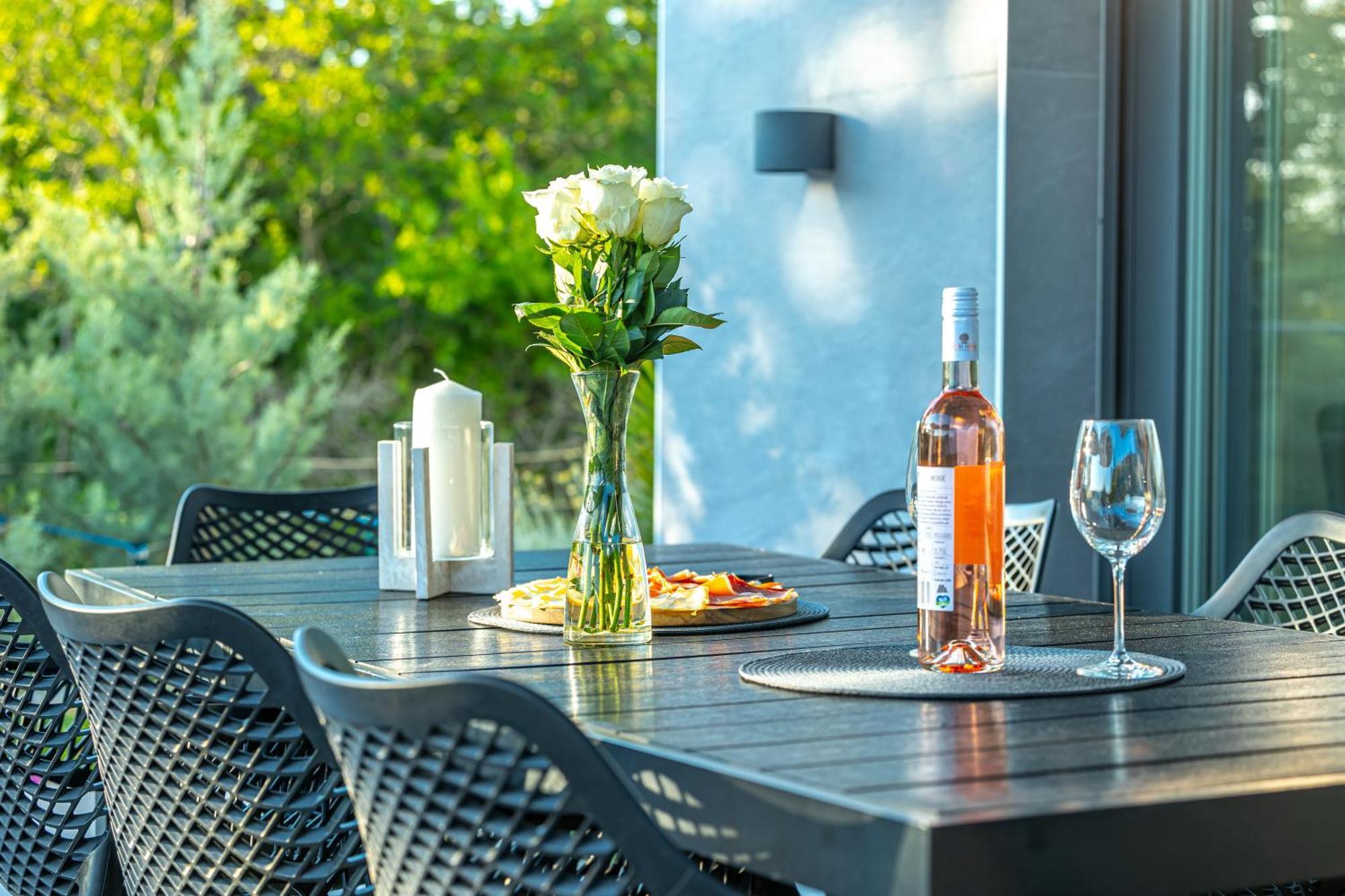 Luxury Villas White Sails Pinezići Kültér fotó